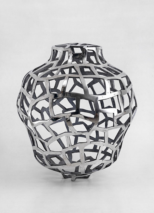 Gallery image: Structure | 2011 | aluminium | 56,5 x 53,5 cm