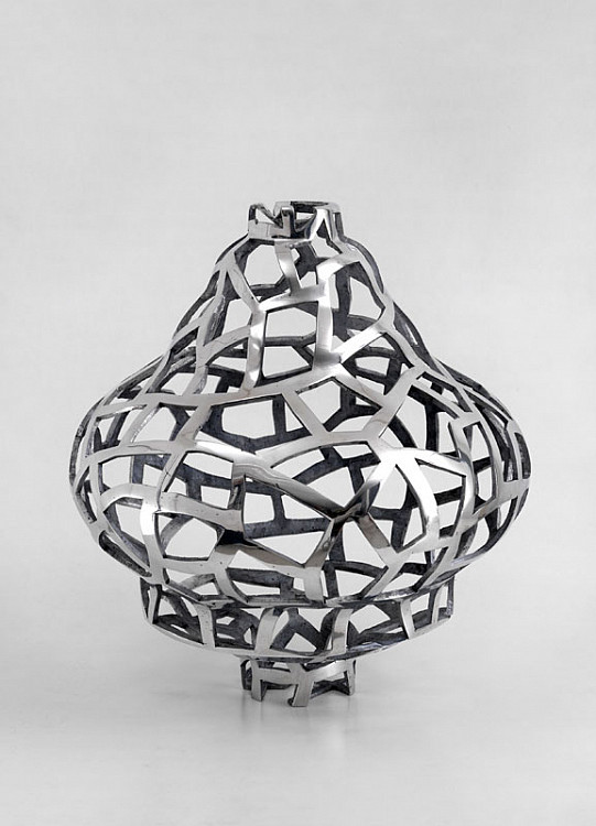 Gallery image: Structure | 2011 | aluminium | 61 x 54,5 cm